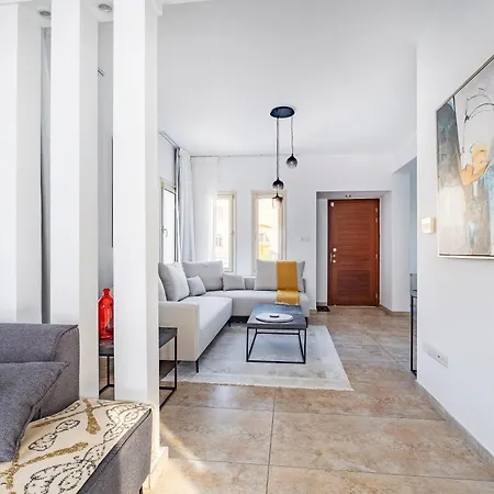 Agios Tychon Luxury With Private Pool Limassol