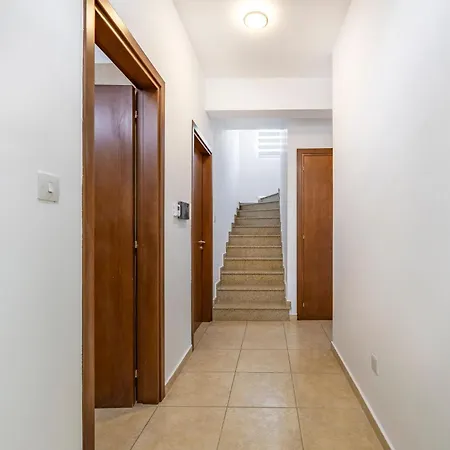 Agios Tychon Luxury With Private Pool Limassol