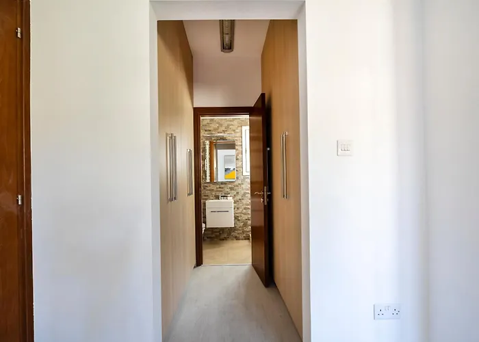 Agios Tychon Luxury With Private Pool Villa Limisso