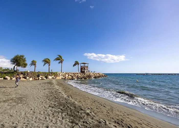 Vila Agios Tychon Luxury With Private Pool Lemesos