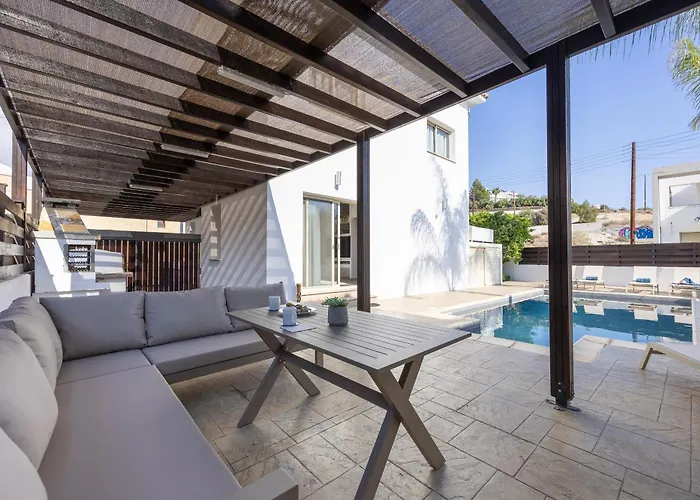 Agios Tychon Luxury With Private Pool * Limisso