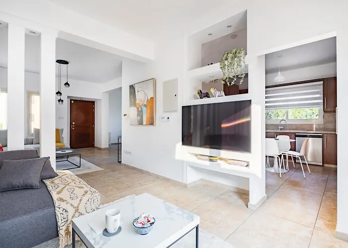 Villa Agios Tychon Luxury With Private Pool Limisso