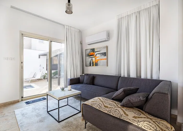 Vila Agios Tychon Luxury With Private Pool Lemesos