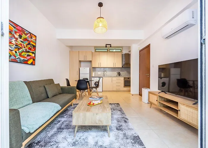 Agios Tychon Luxury With Private Pool 레메소스